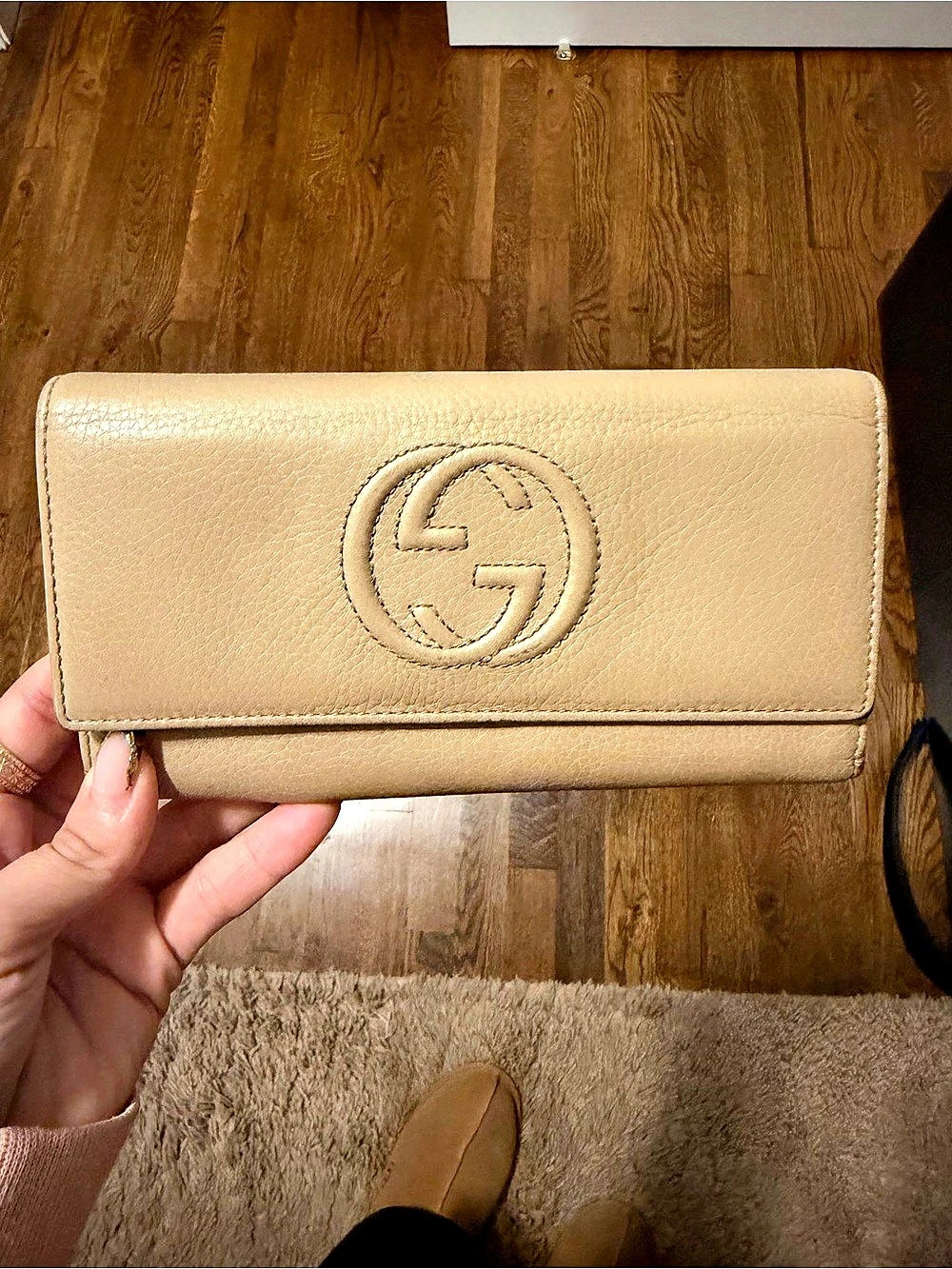 Gucci GG Marmont Continental Wallet Beige